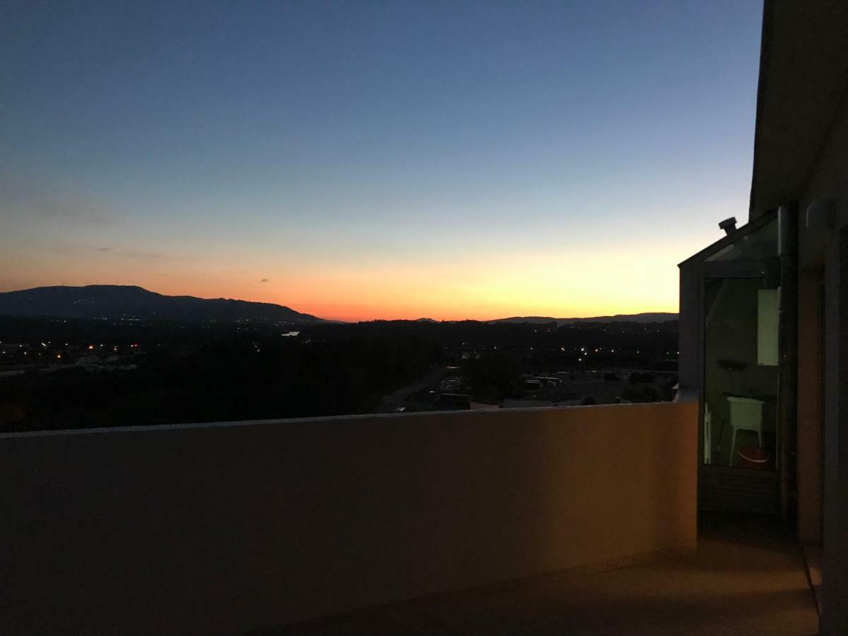 Relajante Apartamento Con Encanto Y Vistas Apartment Valenca Exterior photo